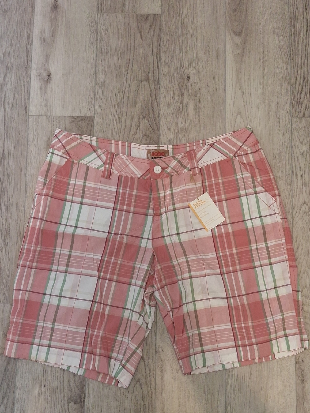 NOBO Plaid Shorts in Coral, White and Green